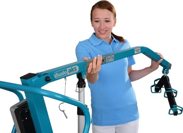 4-17468-01-aks-dualo 600x600.jpg